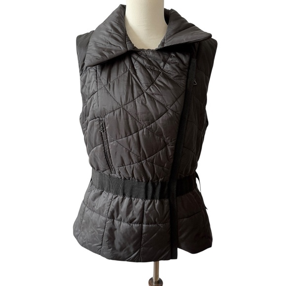 SONIA BOGNER QUILTED PUFFER VEST MOTO 2- WAY ZIP BELTED APRES SKI SPORTY LUXE 12 - Picture 2 of 13